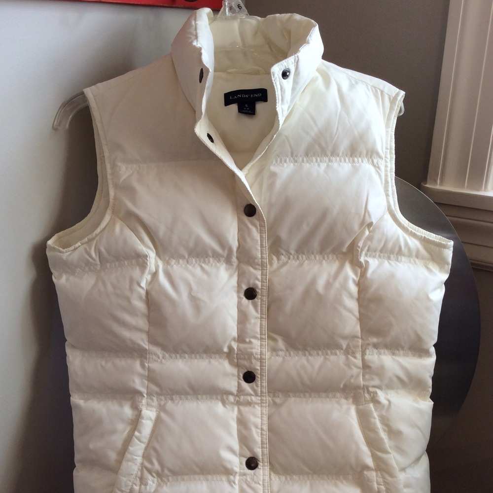 Lands’ End Cream Ivory Down Puffer Vest - Picture 2 of 8